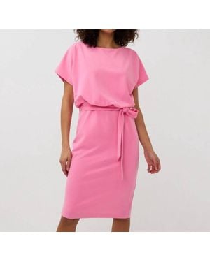 EsQualo Sasa Short Sleeve Batwing Dress - Pink