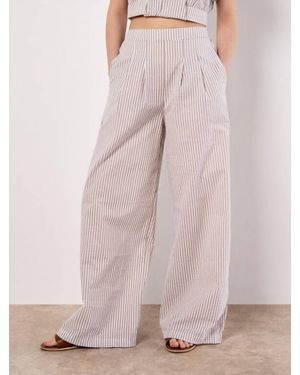 Apricot Seersucker Pleat Trouser - Pink