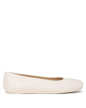 MM6 by Maison Martin Margiela Stitch-Out Leather Ballet Flats - Natural