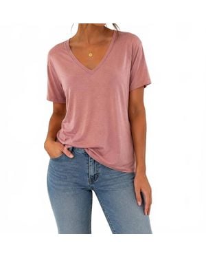 YEST Genelia Essential T Shirt - Red