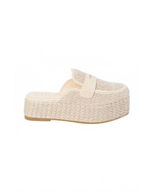 Matisse Wren Platform Sandal - White