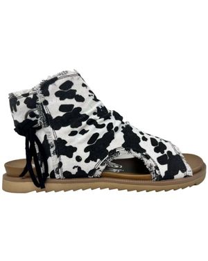 Very G Libra Cow Sandals - Black