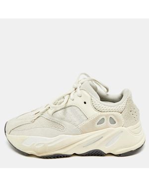 Yeezy Yeezy Boost 700 Analog Size 36.5 Mesh And Suede Low Top Sneakers - White
