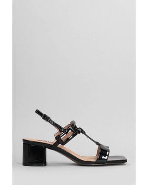 Bibi Lou Zinnia Patent Sandal - Black
