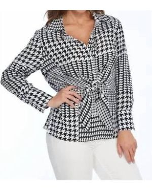 Elior Hudson Tie Front Top - Gray