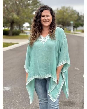 Coco + Carmen Amaryllis Poncho Top - Green