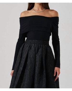 Astr Jada Off Shoulder Top - Black