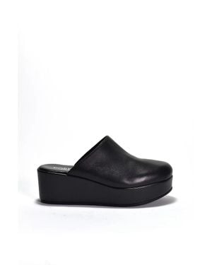 Cordani Camryn Flats - Black