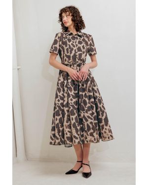 TRUEDAMES Tame Giraffe Woven Midi Dress - Brown
