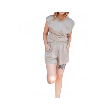 Davi & Dani Muse Sleeveless Top And Shorts Set - Gray