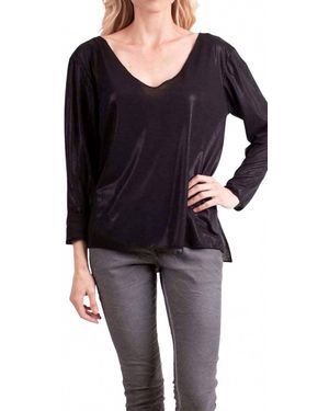 Gigi Moda Val V-Neck Shiny Blouse - Black
