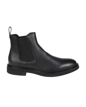 Doucal's Refined Beatles Calf Leather Ankle Boots - Black