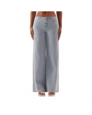 SOVERE Dia Wide Leg Jeans - Gray