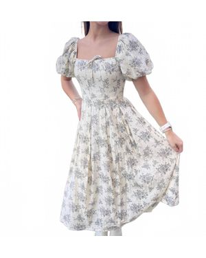 AUREUM Jasilynn Floral Midi Dress - White