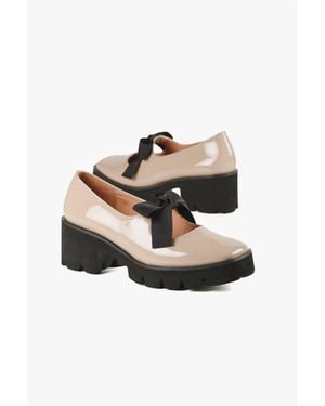 All Black Tap And Lug Loafer - Natural