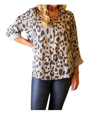 Look Mode Usa Cheetah Print High Low Pullover Top - Black
