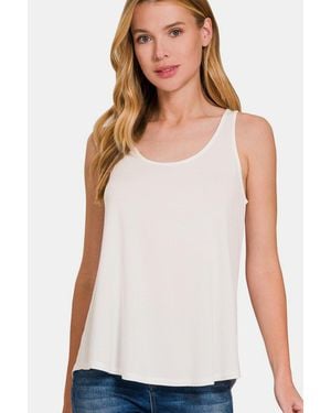 TRUEDAMES Round Neck Flowy Hem Tank - White
