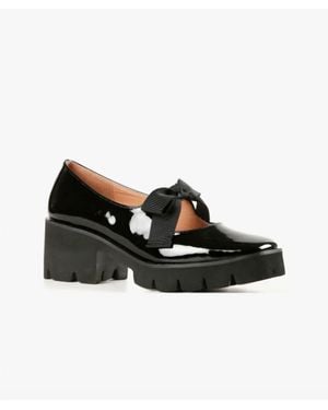All Black Tap And Lugg Loafers - Black