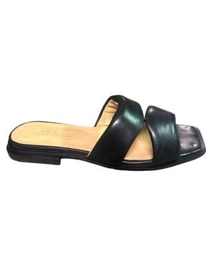 Ink Diver Sandals - Black