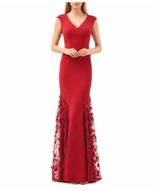 Carmen Marc Valvo Embellished Crepe Gown - Red