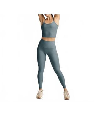 Beyond Yoga Caught - Blue