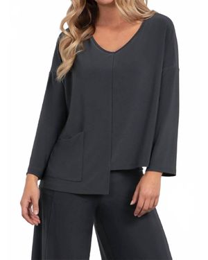 Sympli Etch V-Neck Top - Black