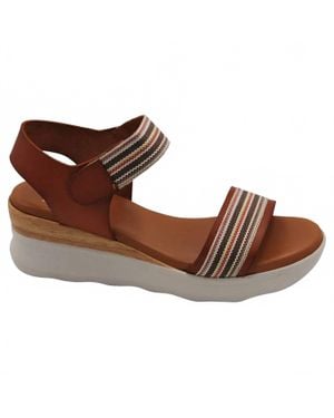 BTU by Bertuchi Harlow Sandal - Brown