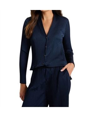 NIC+ZOE Crinkle V-Neck Tee Top - Blue