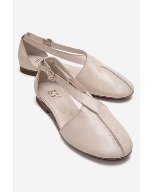 Forever & Always Shoes Fable Leather Side Cut Ballet Flat - Natural