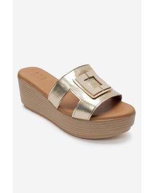 Forever & Always Shoes Hiola Leather Platform Sandal - Metallic