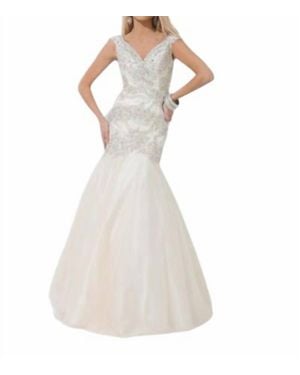 Tony Bowls Mermaid U-Back Prom Dress - White