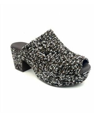 Chocolat Blu Gwyn Platform Clog - Black