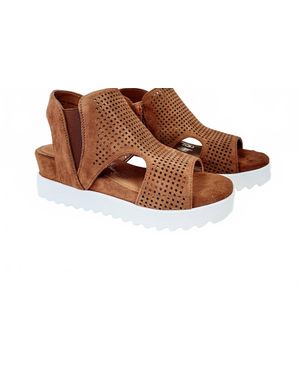 Very G Amy Platform Sandal - Brown