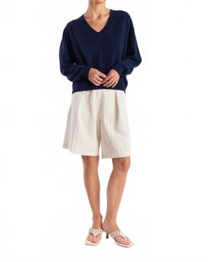 Brodie Cashmere Hailey V Neck Top - Blue