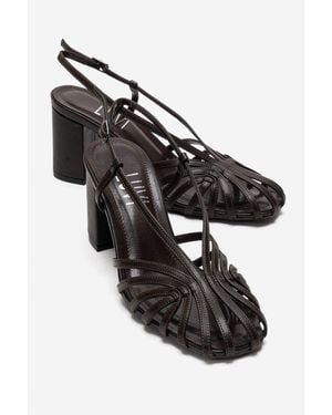 Prologue Shoes Wilda Block Heel Sandal - Black
