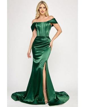 TRUEDAMES Off-Shoulder Satin Corset Gown With Thigh-High Slit, & Dramatic Train - Green
