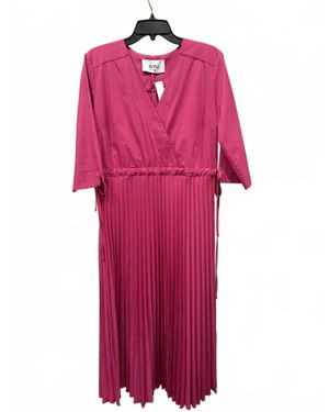 B.yu Pleated Three Quarter Dress - Pink