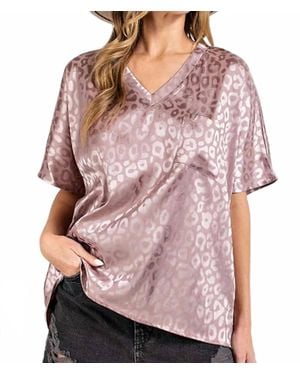 Eesome Lindsay Flowy V-Neck Animal Print Top - Multicolor