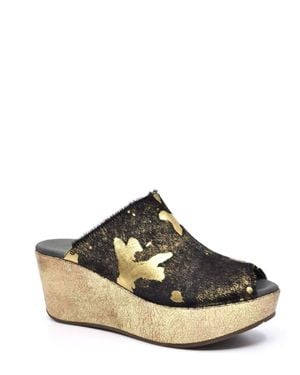 Chocolat Blu Yiona Wedge Sandals - Black
