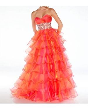 Mac Duggal Sweetheart Strapless Ballgown With Stonework Waistband - Red