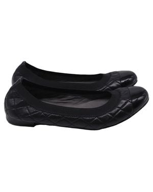 Stuart Weitzman Quilted Ballet Flats - Black