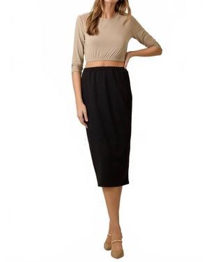 Celeste Knee Length Pencil Skirt - Black