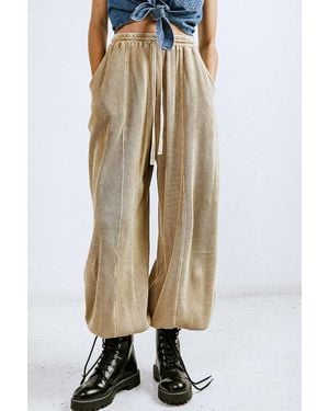 TRUEDAMES A Chill Moment Jogger Pants - Natural