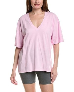 Beyond Yoga Oversized V-Neck T-Shirt - Pink