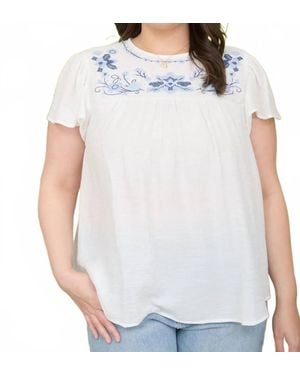 Blu Pepper Floral Embroidery Flounce Sleeve Top - White