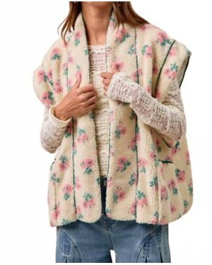 Bibi Floral Print Drop Shoulder Fleece Vest With Patch Pockets - Natural