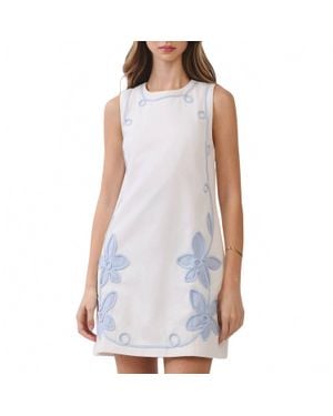 TCEC Floral Appliqué Round Neck Shift Mini Dress - White