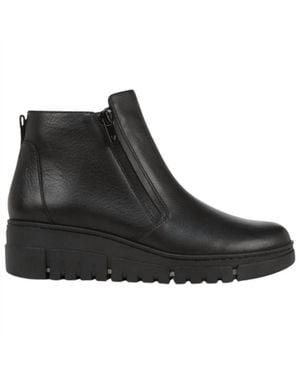 Vionic Uptown Sur Boots - Black