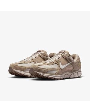 Nike Zoom Vomero Hv2529-200 Sneaker Khaki Light Running Shoes Rhs6102 - Brown