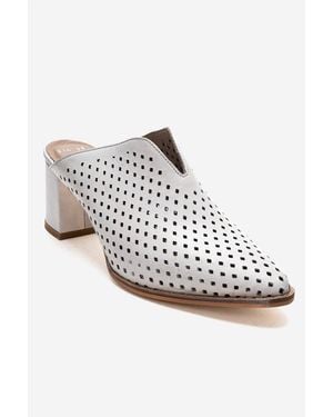 Forever & Always Shoes Toen Leather Block Heel Mule - White